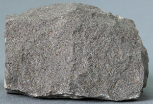 * 紫蘇輝石安山岩標本照片* 智財權：國立自然科學博物館