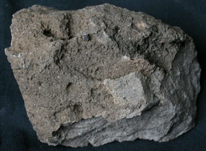 * 玄武岩標本照片* 智財權：國立自然科學博物館
