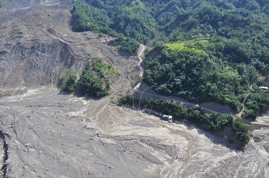 圖1. 莫拉克災後高雄縣三民鄉小林村空拍圖。